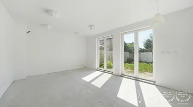 Na predaj 5-izbový dom, 119 m², Bratislava-Rača, Východná