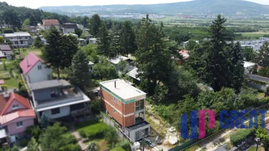 Na predaj 3-izbový dom, 167 m², Bratislava-Záhorská Bystrica, 5.ulica