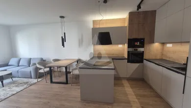 Na prenájom 2-izbový byt, 60 m², Martin, Centrum