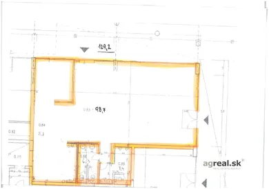 Na prenájom komerčné, 120 m², Bratislava-Petržalka, Zadunajská cesta