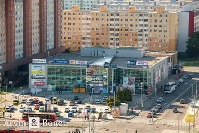 Na predaj 2-izbový byt, 48 m², Bratislava-Petržalka, Jungmannova