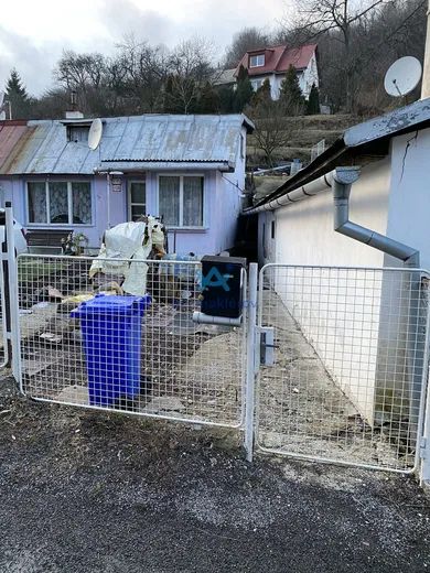 Na predaj dom, 200 m², Banská Štiavnica