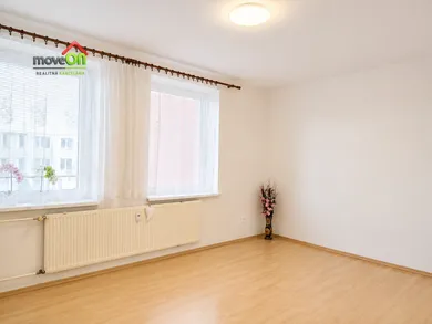 Na predaj 2-izbový byt, 65 m², Levice, Ul. Z. Nejedlého