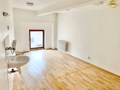 Na prenájom komerčné v Žilina · €450 · Dokončené