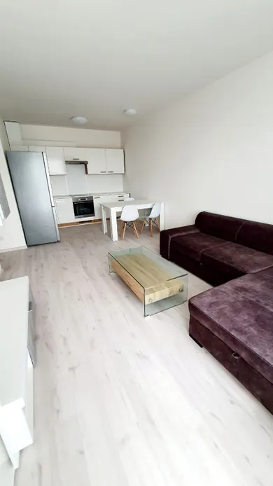 Na prenájom byt v Bratislava-Devínska Nová Ves · €900 · Novostavba