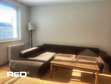 Квартиры в аренду, 3-комнатные, Žilina · €690