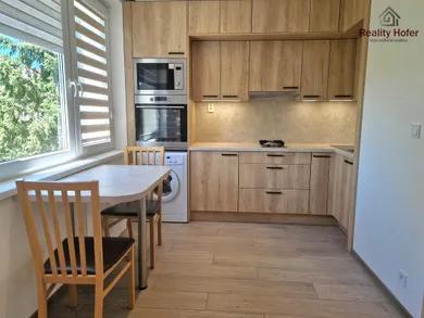 Mieszkania na wynajem, 1-pokojowe, Prešov · €570