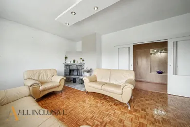 Na predaj 7-izbový dom, 242 m², Dunajská Streda
