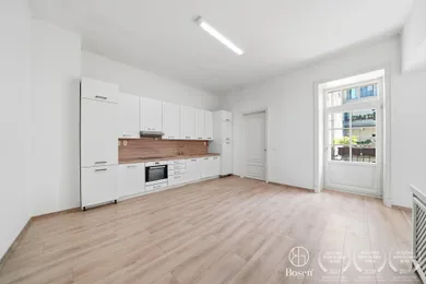 Квартири в оренду, 4-кімнатні, Bratislava-Staré Mesto · €3 300