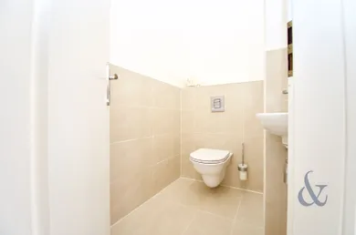 Na prenájom 1-izbový byt, 70 m², Bratislava-Staré Mesto, Fraňa Kráľa