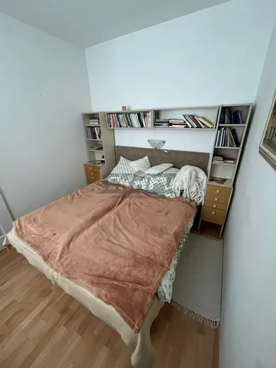 Na predaj 2-izbový byt, 44 m², Bratislava-Dúbravka, Hanulova
