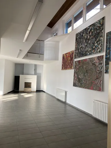 Domy na wynajem, Bratislava-Nové Mesto · €2500