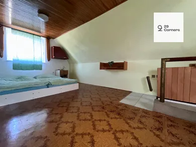 Na predaj 2-izbový rekreačný dom, 195 m², Nitra, Bita