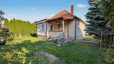 Na prenájom 3-izbový dom, 97 m², Horné Štitáre, Hlavná