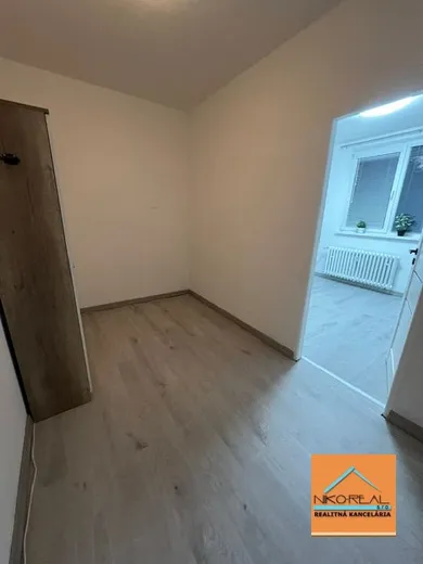 Na predaj 3-izbový byt, 46 m², Bratislava-Dúbravka, Bagarova