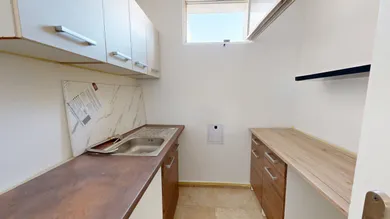 Na prenájom komerčné, 45 m², Trnava, Rybníková