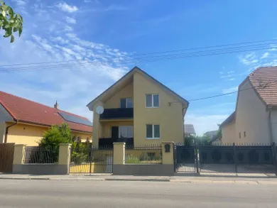 Domy na sprzedaż, Bratislava-Podunajské Biskupice · €620 000