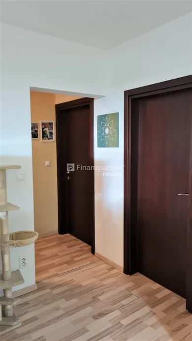 Na predaj 3-izbový dom, 75 m², Rovinka