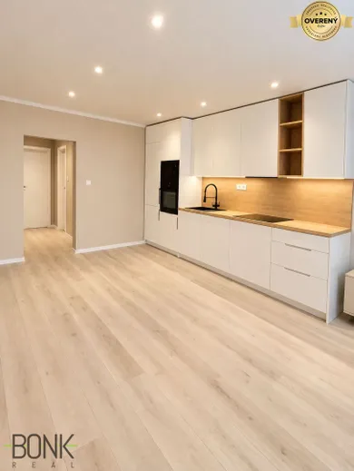 Byty na predaj 3-izbový, Bratislava-Lamač · €235 000