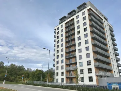 Mieszkania na wynajem, 1-pokojowe, Bratislava-Dúbravka · €690