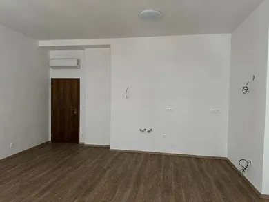 Na predaj 4-izbový byt, 103 m², Bratislava-Staré Mesto, Gunduličova