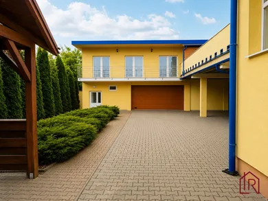 Na predaj 4-izbový byt, 202 m², Prešov, Slánska