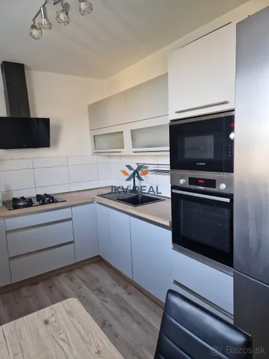 Na prenájom 3-izbový byt, 78 m², Prešov, Švábska 52