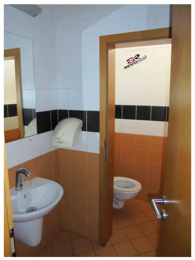 Na prenájom komerčné, 163 m², Zvolen, Námestie SNP
