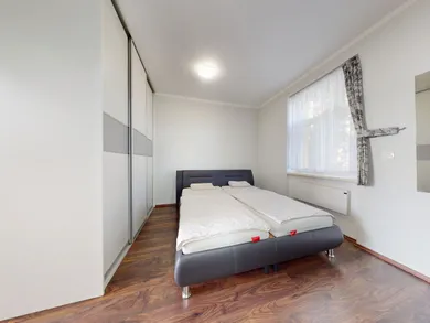 Na predaj 2-izbový byt, 36 m², Bratislava-Ružinov, Prievozská