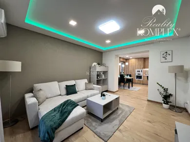 Na prenájom 2-izbový byt, 55 m², Komárno
