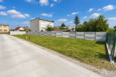 Na predaj pozemok, 289 m², Horné Saliby