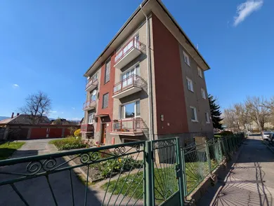 Квартиры на продажу, 3-комнатные, Banská Bystrica · €193 000