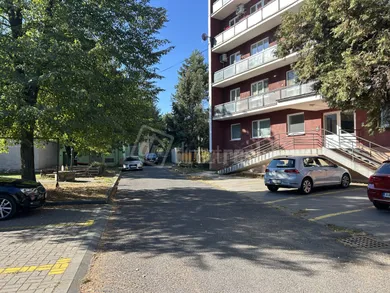 Na predaj 3-izbový byt, 72 m², Lučenec, Ulica mieru
