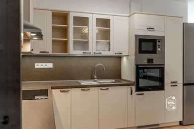 Na prenájom 3-izbový byt, 81 m², Košice-Západ, Súľovská