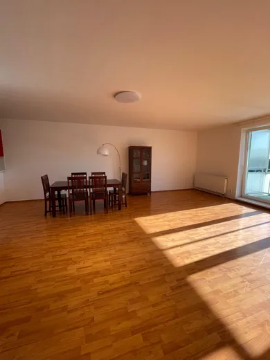 Na predaj 3-izbový byt, 105 m², Pezinok, Hrnčiarska