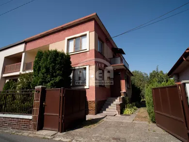 Domy na sprzedaż, 5-pokojowe, Michalovce · €233 000