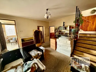Na predaj 4-izbový dom, 193 m², Modrý Kameň, Zvolenská
