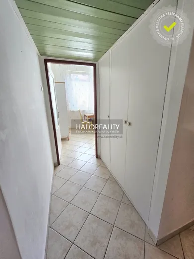 Na predaj 1-izbový byt, 47 m², Bratislava-Rača