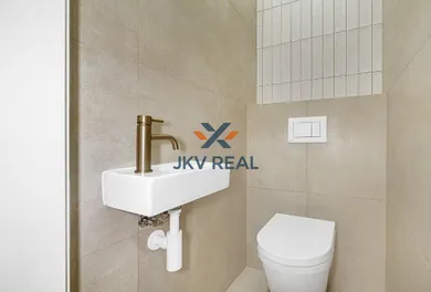 Na predaj 3-izbový byt, 66 m², Bratislava-Nové Mesto