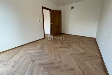 Na predaj 2-izbový byt, 42 m², Ivanka pri Dunaji, Okružná