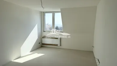 Byty na predaj 1-izbový, Košice-Sídlisko KVP · €149 900