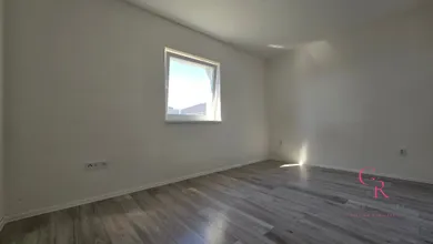 Na predaj 4-izbový dom, 111 m², Želiezovce, SNP