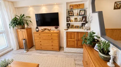 Na predaj 1-izbový byt, 42 m², Poprad, Allendeho