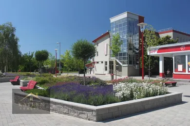 Na prenájom objekt, 613 m², Bratislava-Petržalka, Vlastenecké námestie