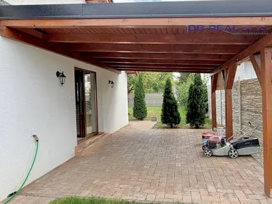 Na predaj 3-izbový dom, 90 m², Matúškovo