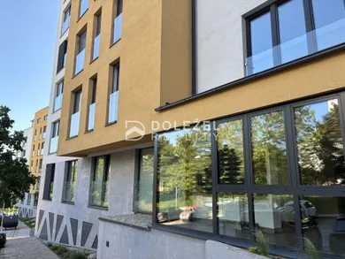 Mieszkania na sprzedaż, 1-pokojowe, Košice-Sídlisko KVP · €169 000