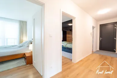 Na predaj 4-izbový byt, 85 m², Stupava