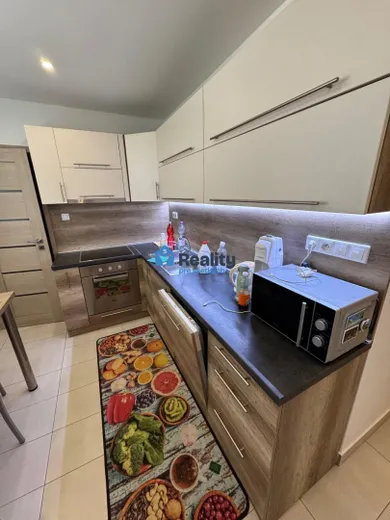 Mieszkania na wynajem, 2-pokojowe, Považská Bystrica · €600