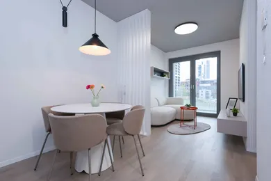 Na prenájom 2-izbový byt, 45 m², Bratislava-Staré Mesto, Bottova