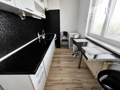 Na prenájom 2-izbový byt, 55 m², Lučenec